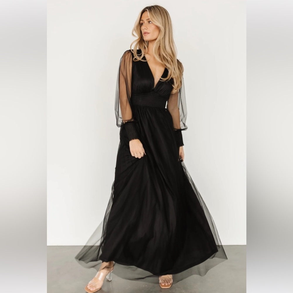 Black Sheet Arm Dress